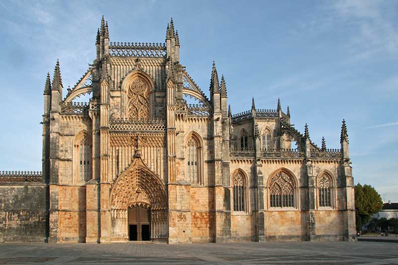 Mosteiro da Batalha: Tour RELIGION & TRADITIONS OF PORTUGAL
